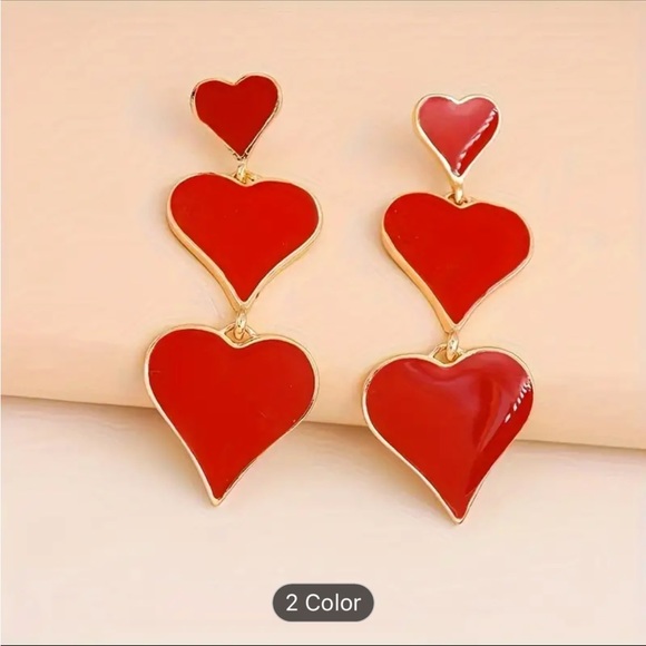 NWT triple red heart enamel earrings - Picture 2 of 4